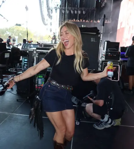 Image 24244700 from Hilary Duff
