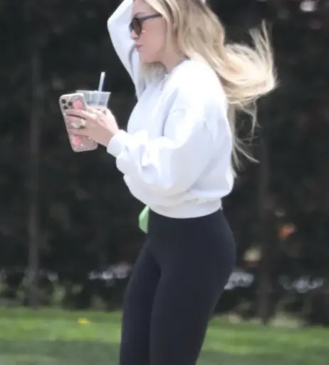 Image 24244686 from Hilary Duff