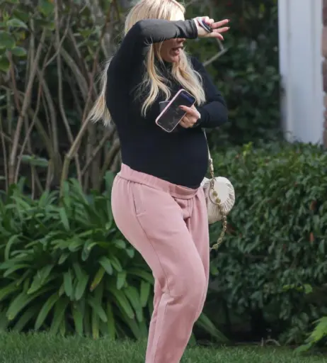 Image 24244619 from Hilary Duff