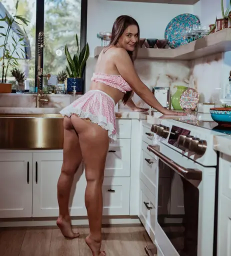 Image 24241962 from Women of UFC &amp; MMA