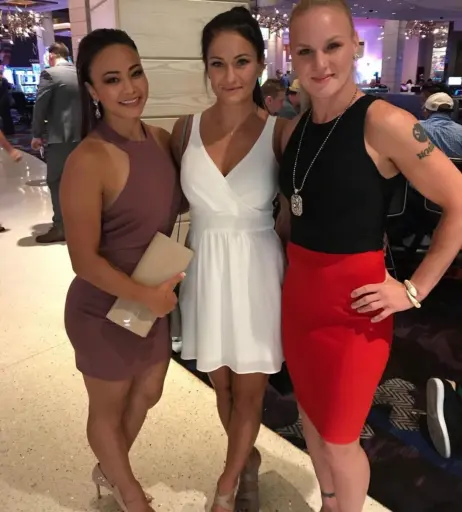 Image 24240985 from Women of UFC &amp; MMA