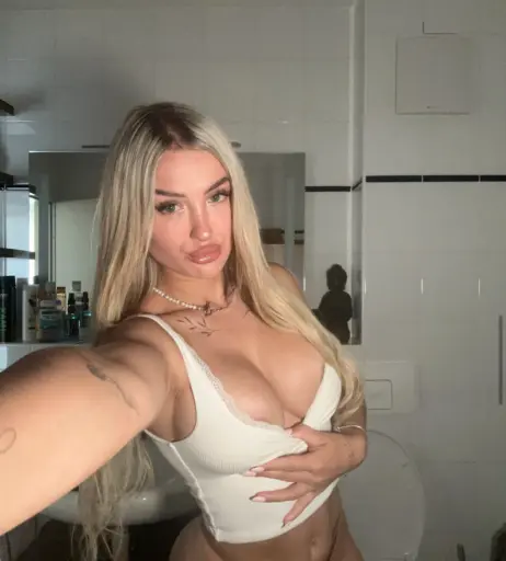 Image 2424324 from Edda Elisa