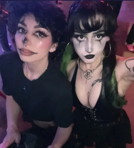 Image 24221136 from lil.batzz / lilbatz