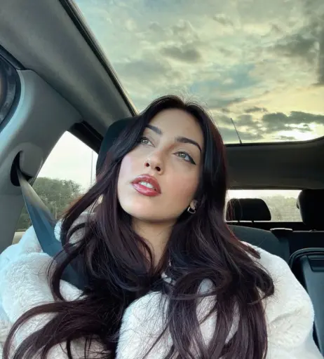 Image 24237559 from Mona Schon (Italian Streamer)