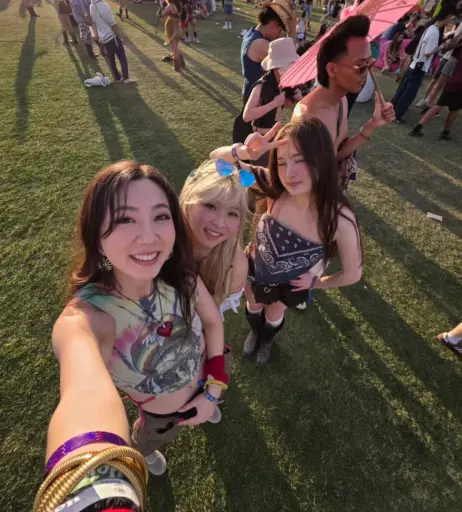 Image 24237104 from Fuslie (Leslie)