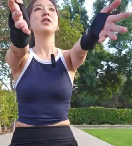 Image 24237175 from Fuslie (Leslie)
