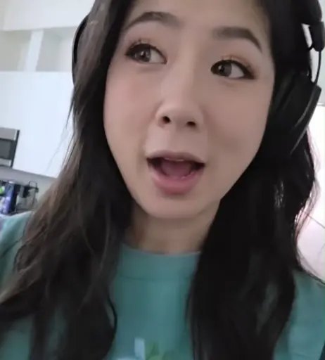 Image 24237382 from Fuslie (Leslie)