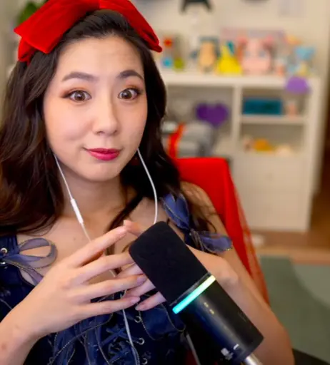 Image 24237333 from Fuslie (Leslie)