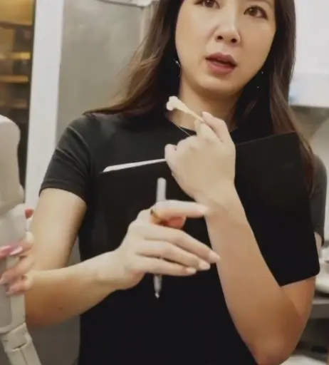 Image 24237200 from Fuslie (Leslie)