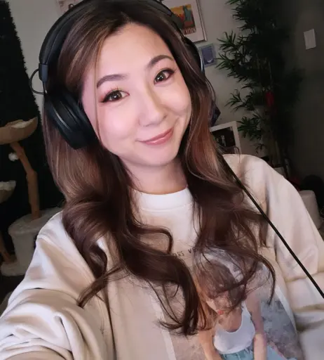 Image 24236994 from Fuslie (Leslie)