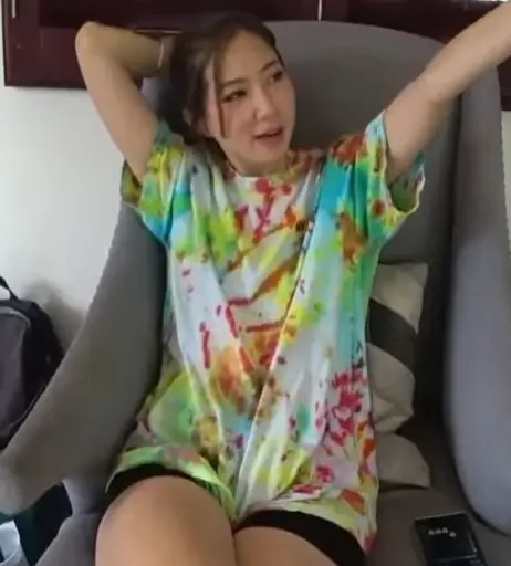 Image 24236947 from Fuslie (Leslie)