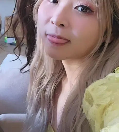 Image 24236882 from Fuslie (Leslie)