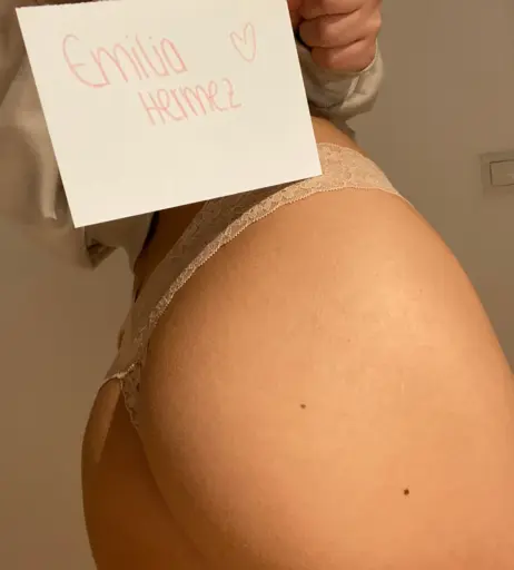 Image 2429519 from Emilia Hermez