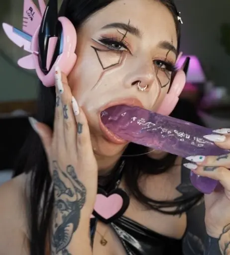 Image 24292590 from Claire Estabrook - Plurrrkittyy - Lilmoonbbyy - Nonsalemwitch
