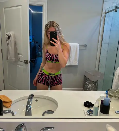 Image 24287255 from Crazycourtneyy | Courtney Kuhnel