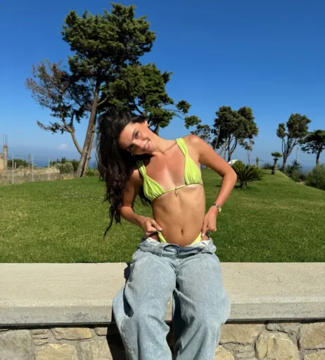 Image 2411392 from Savannah Demers