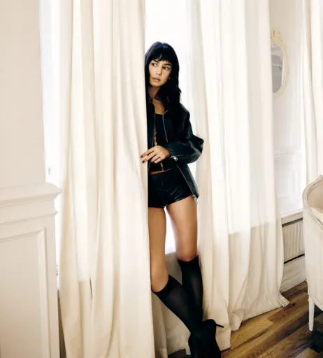 Image 24123725 from Courtney Eaton