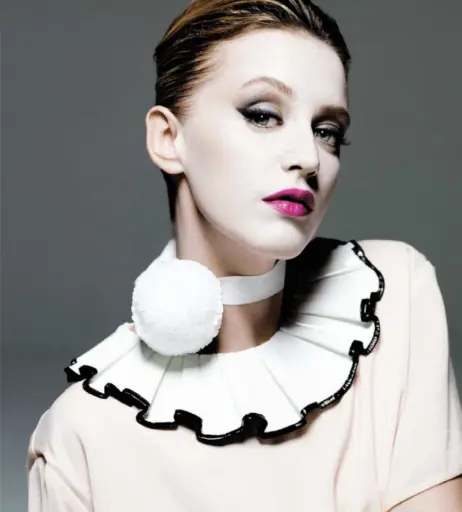 Image 24123645 from Ludivine Sagnier