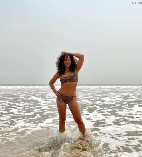 Image 2413960 from Nadja Benaissa