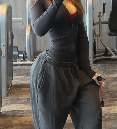Image 24191436 from Cherryxft / cherryxfit