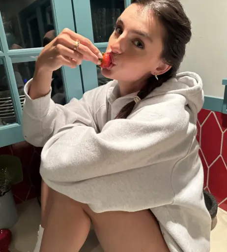 Image 2405410 from Savannah Demers