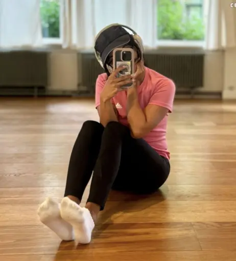 Image 2405774 from Isabela.Stillsinning