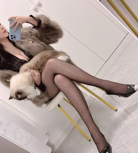Image 24070379 from niceoppi / 奈汐酱nice / 奈汐