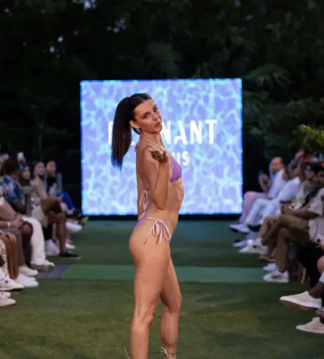 Image 2404754 from Savannah Demers