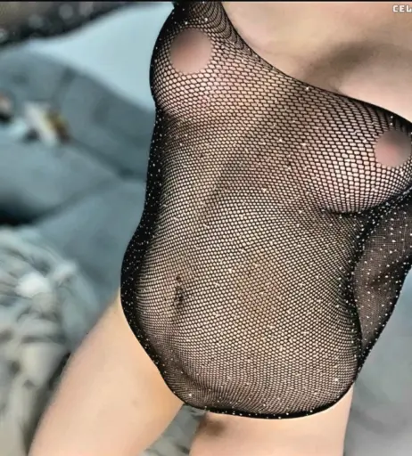 Image 2404270 from Saskiado