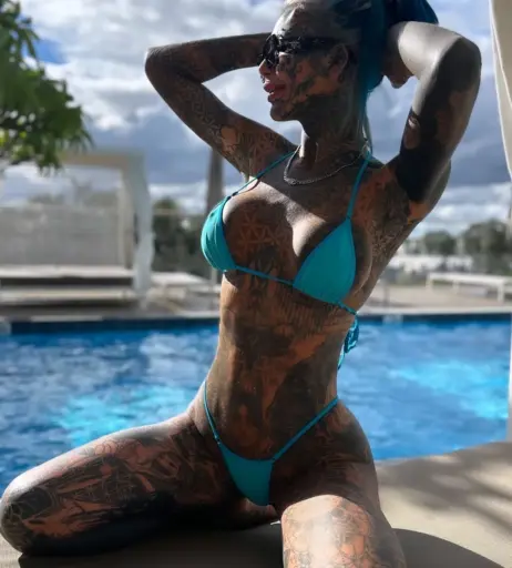 Image 2401059 from Amber Luke