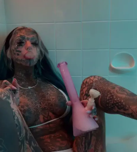 Image 2401042 from Amber Luke