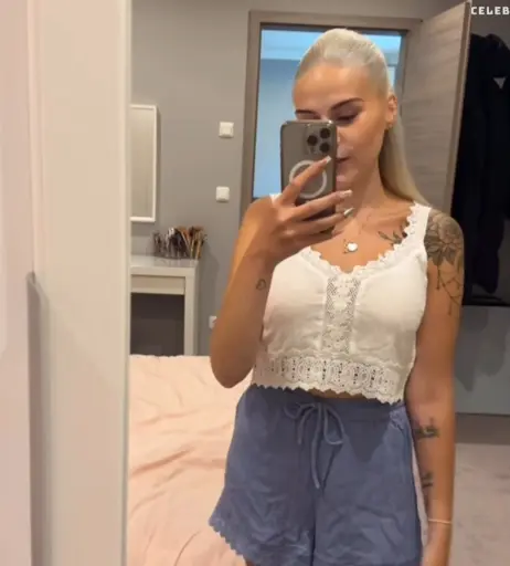 Image 2402954 from Wollnys