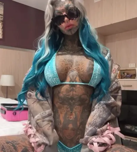 Image 2400869 from Amber Luke