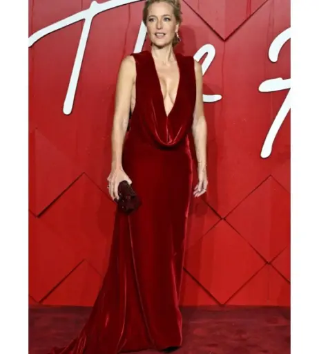 Image 25966888 from Gillian Anderson
