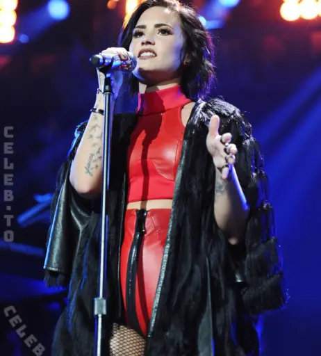 Image 25911844 from Demi Lovato