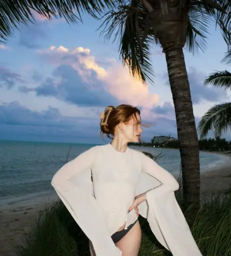 Image 25925403 from Madelaine Petsch