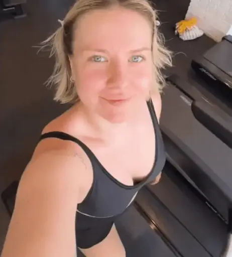 Image 25816310 from KellyMissesvlog
