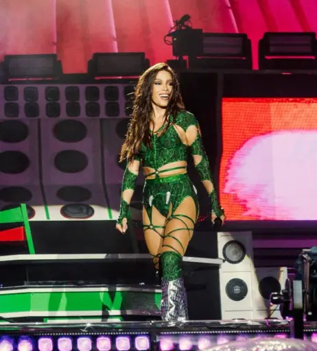 Image 25755704 from Anitta