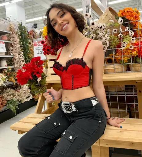 Image 257502 from Layla Adeline