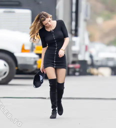 Image 25759915 from Bella Thorne