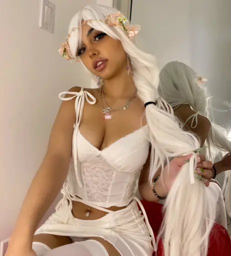 Image 257258 from Layla Adeline