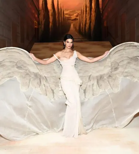 Image 25781426 from Kendall Jenner