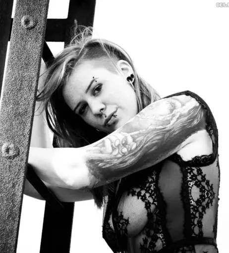 Image 2565223 from joeleen_gi