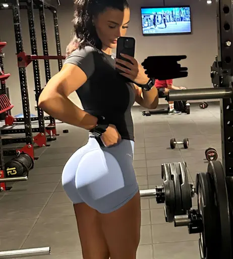 Image 2566117 from Lisa del Piero