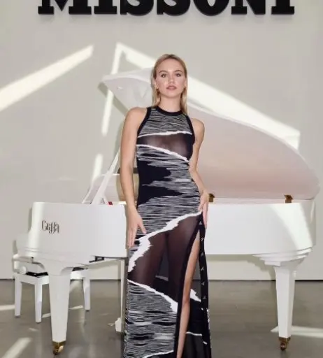 Image 2567142 from Emma Brooks