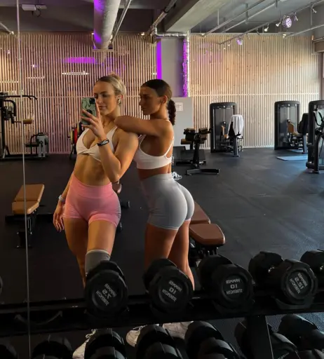 Image 2569300 from fitmitdebbs