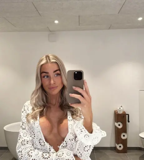 Image 2556395 from Isabel Ditlevsen