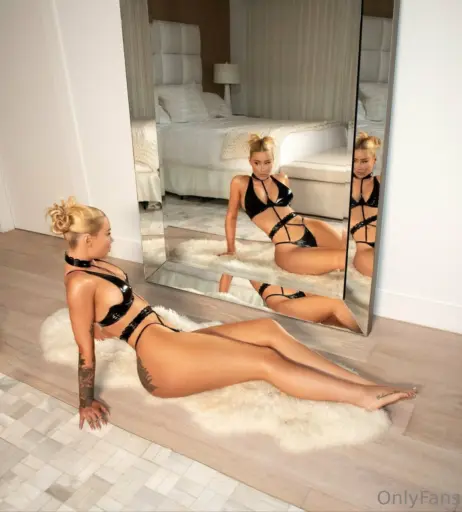 Image 25575170 from Iggy Azalea