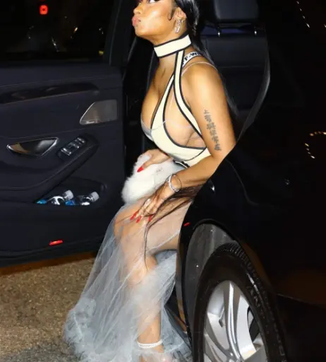 Image 25577599 from Nicki Minaj