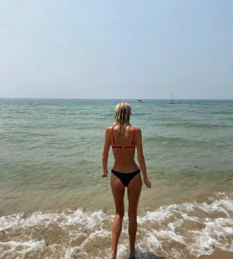 Image 2553233 from Annie Knight